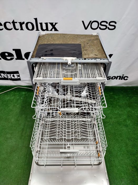 Вбудована посудомийна машина з мовою Miele Jubilee G6365 SCVi XXL 84,5