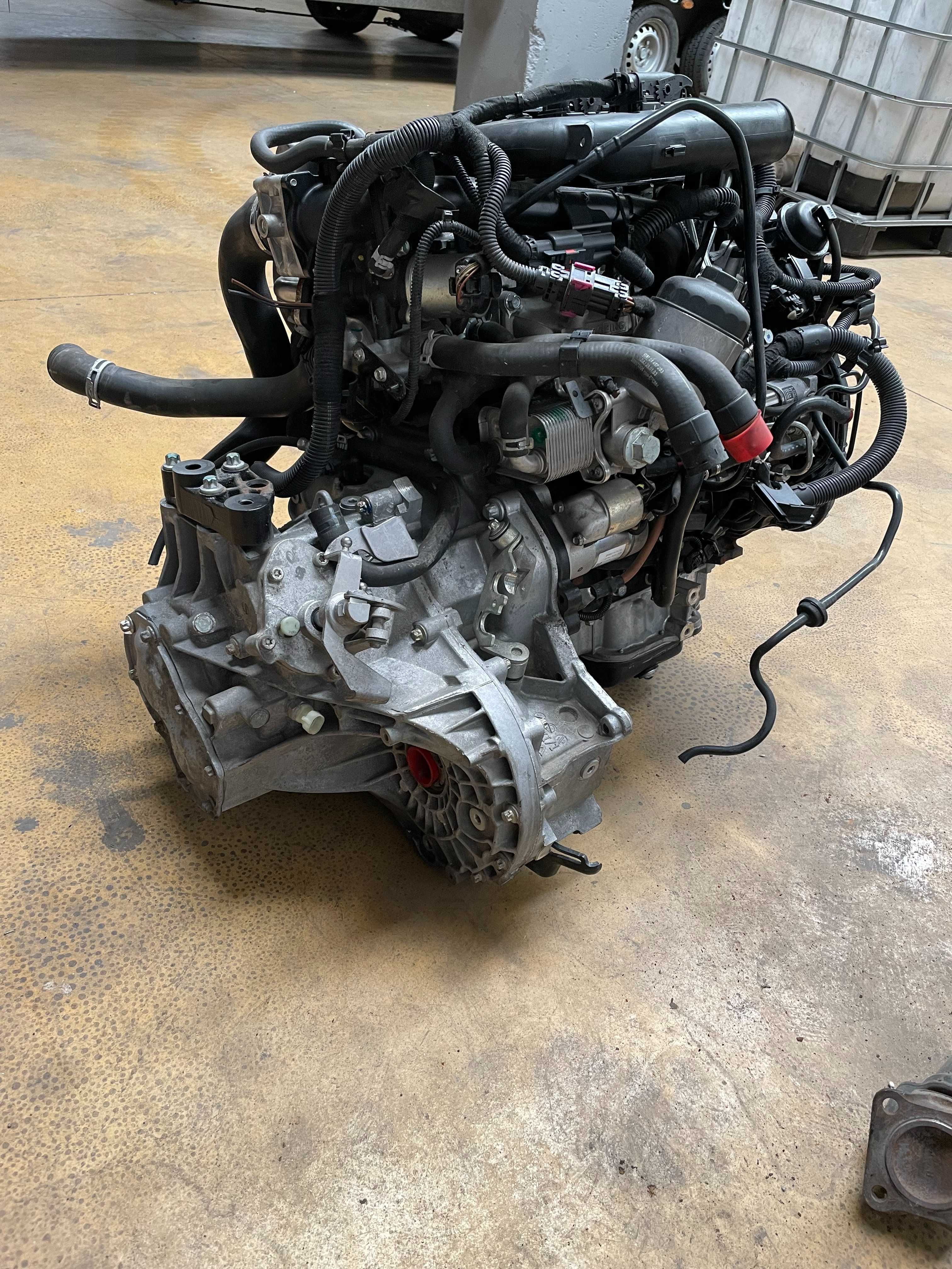 Motor(Z17DTH) e caixa de Velocidades(F23) Opel Combo C 1.7Cdti