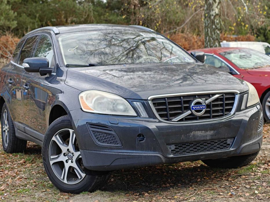2013r. VOLVO XC60 3.0t 300 Koni 4X4 SPRAWNY CAŁY NA MIEJSCU