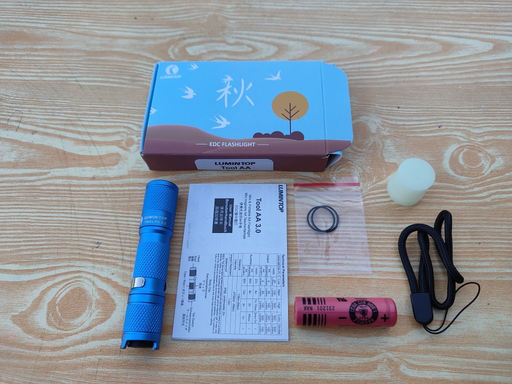 EDC ліхтарик Sofirn SP10V3 HS10 Lumintop ToolAA3.0 Wurkkos HD10 з АКБ