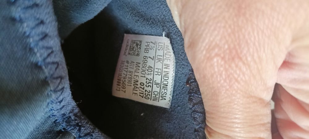 Halówki adidas rozmiar 40,2/3