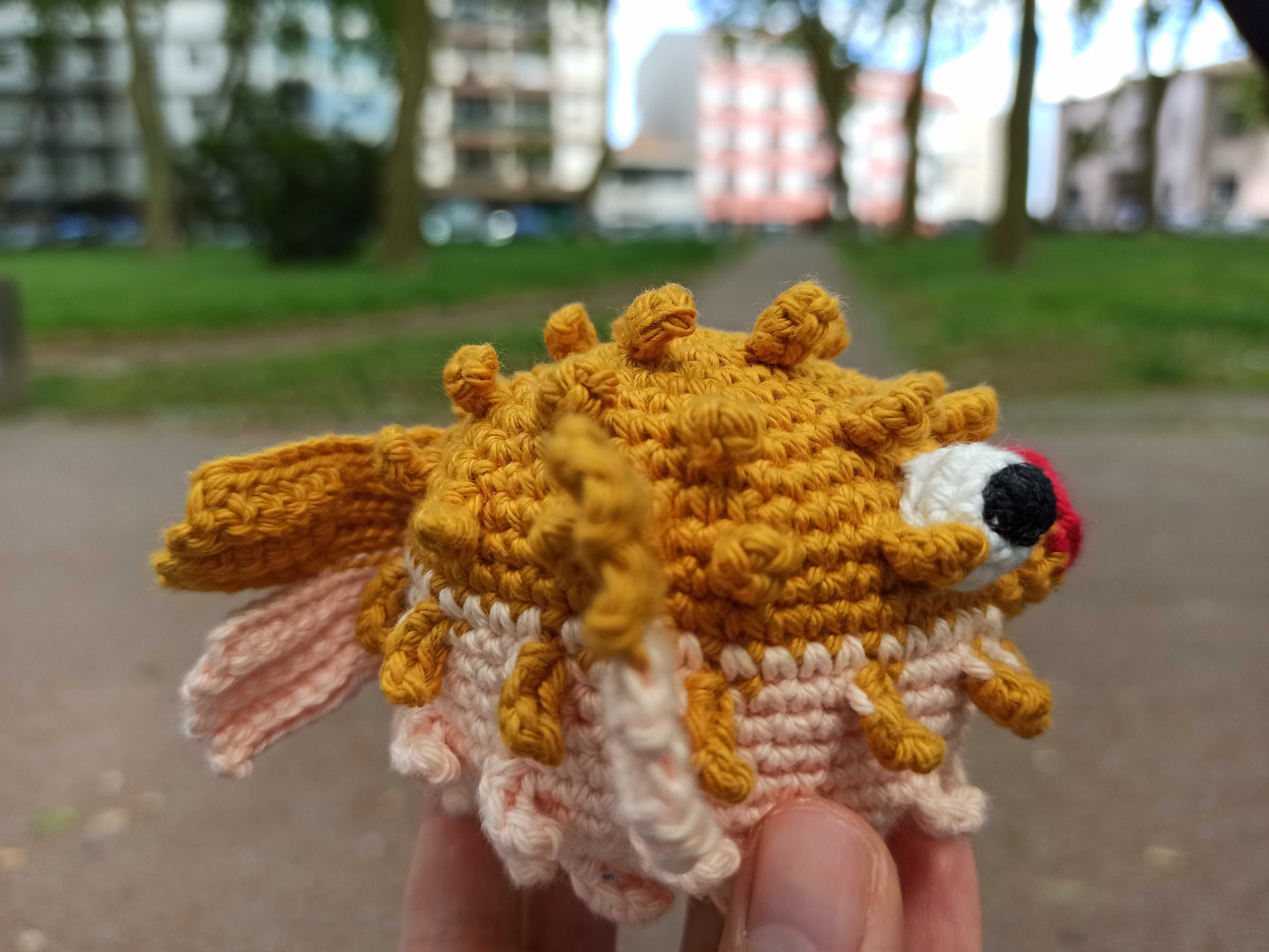 Boneca peixe amigurumi