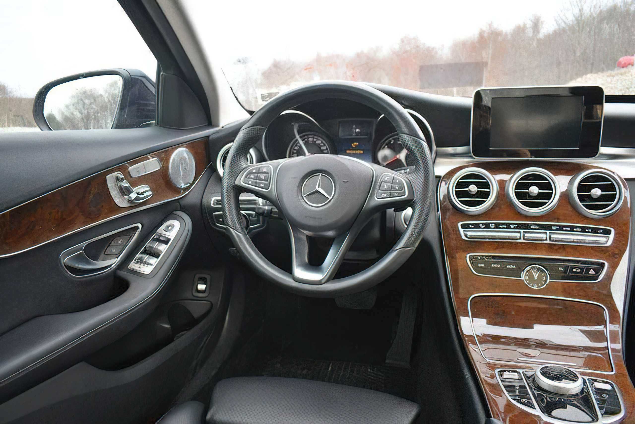 2017 Mercedes-Benz C-Class