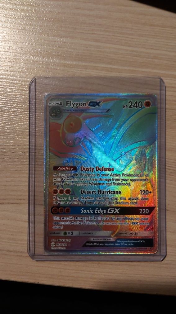 Karta pokemon flygon GX rainbow rare