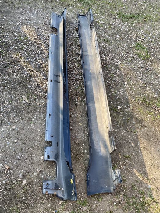 Bmw E60 E61 LCI nakladki progowe L+P