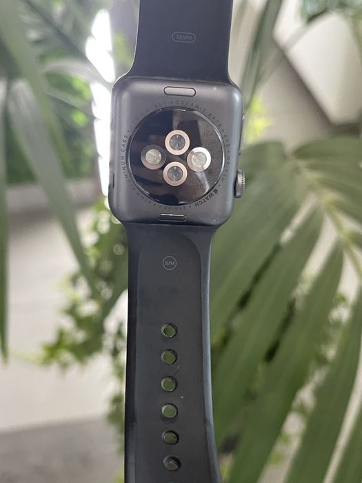 Apple Wath 2 , заменить лишь дисплей