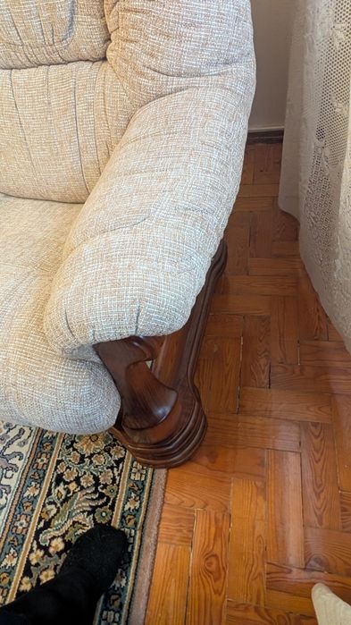 Sofá 3 pessoas elegante