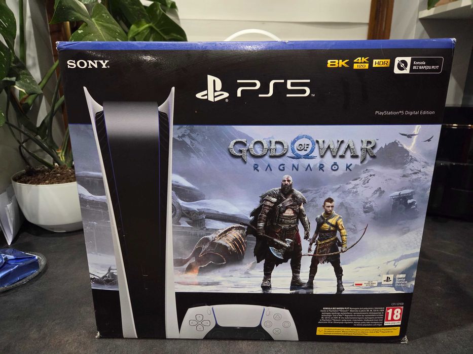 PlayStation 5 w stanie idealnym