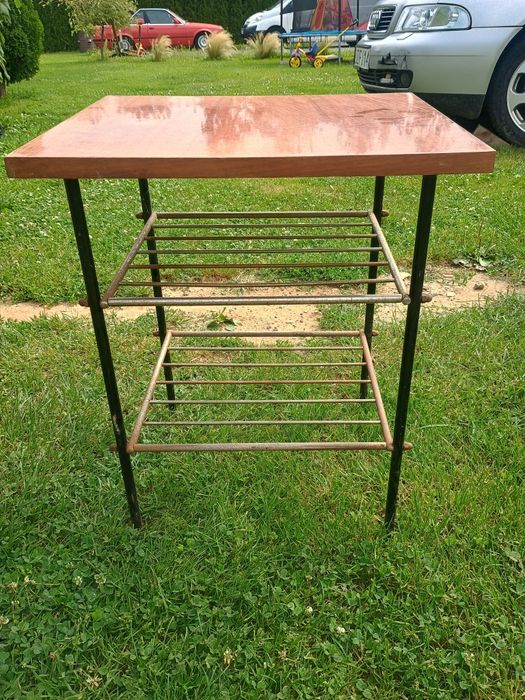 Sprzedam stolik mały