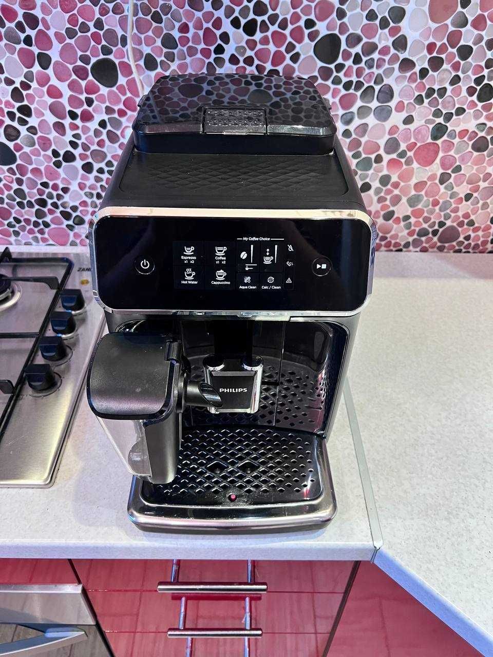 Кавова машина/кавомашинка PHILIPS LatteGo 2200