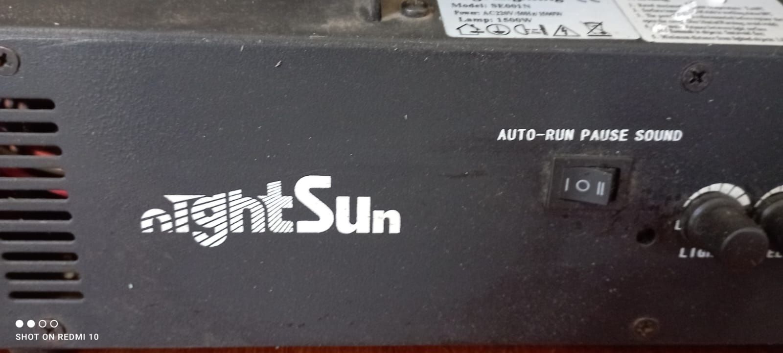 Продам стробоско́п Nightsun se001