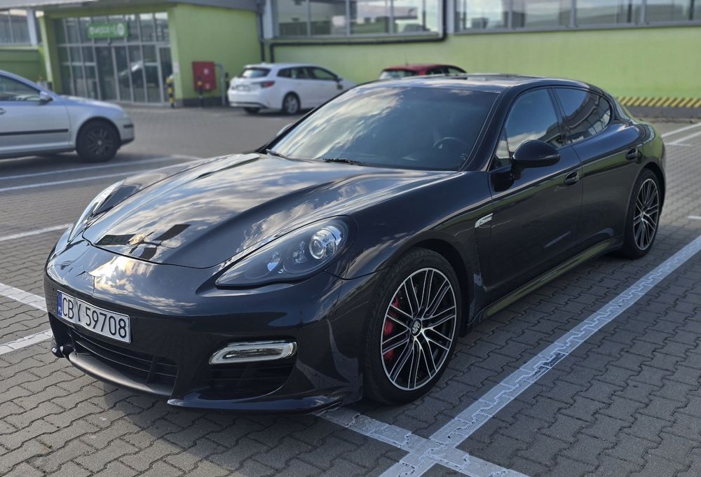 Porsche Panamera Gts 2013 możliwa zamiana