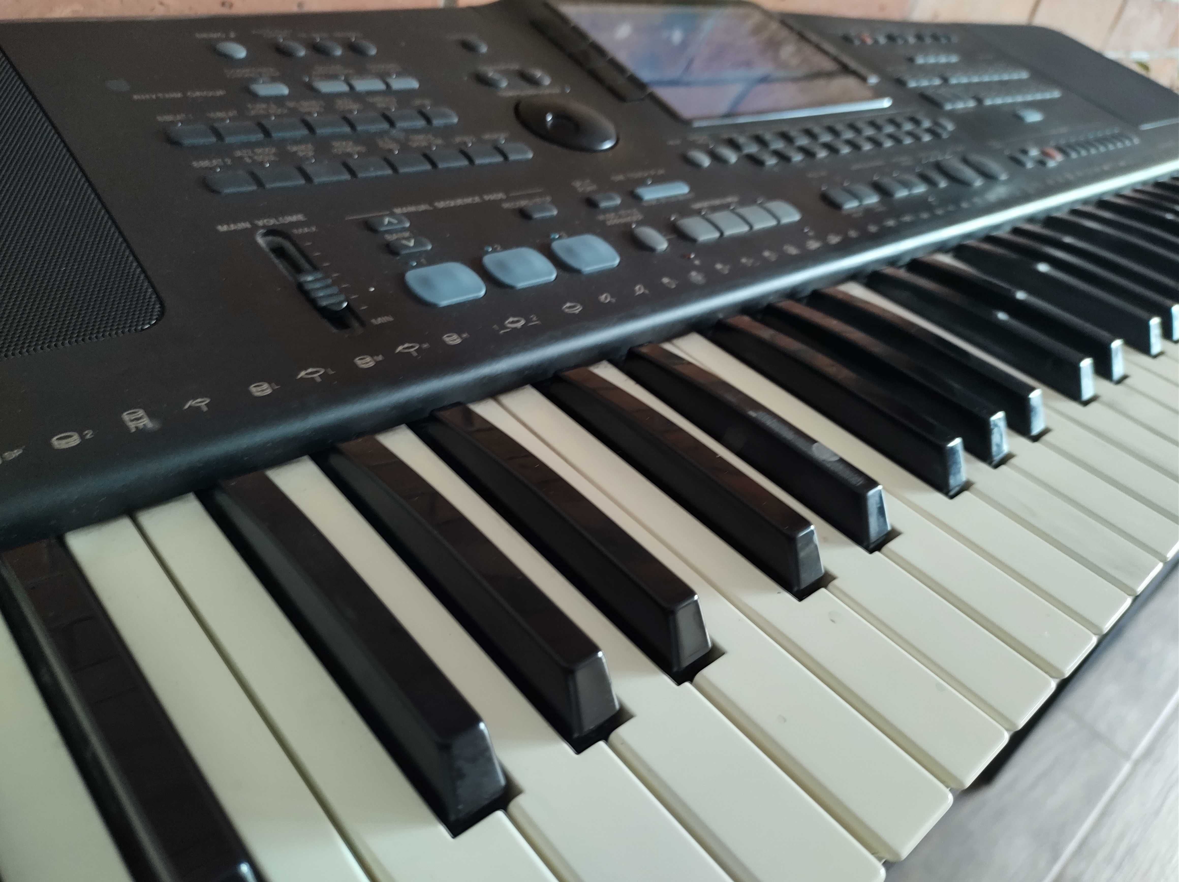 Zawodowy keyboard Technics SX KN3000