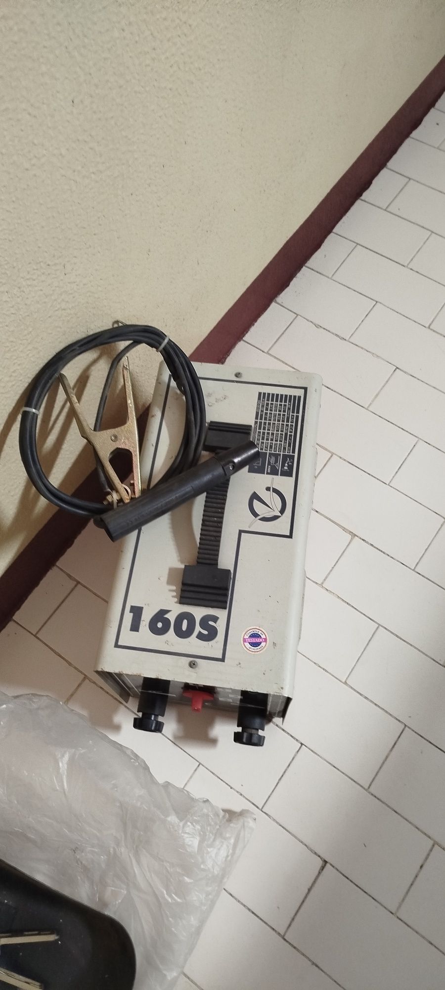 Máquina de soldadura como nova