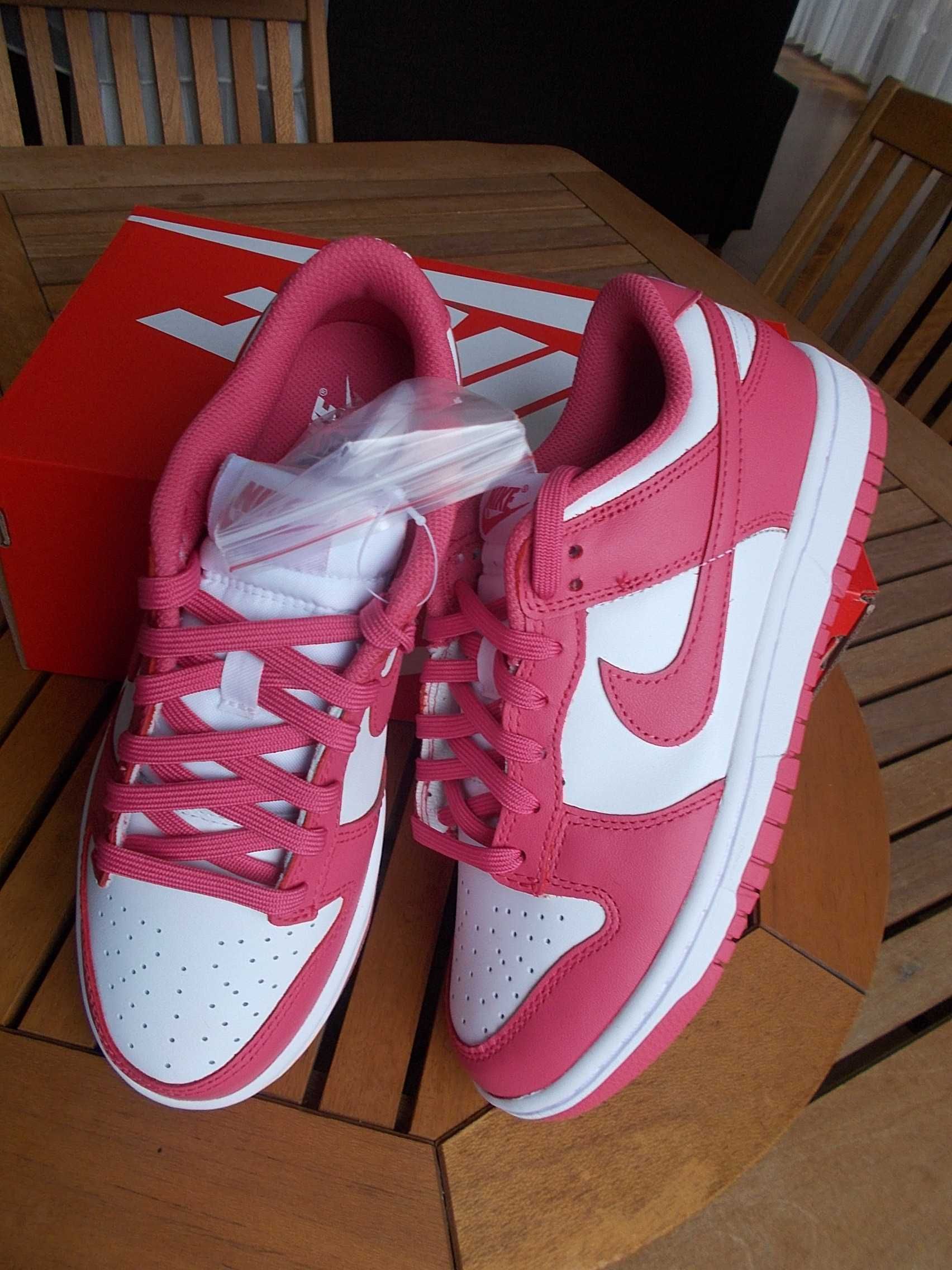 (r. 38,5 -24,5 cm) Nike Dunk Low Archeo Pink DD1503,-111 Dunk Panda