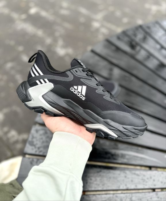 Кросівки чоловічі адідас