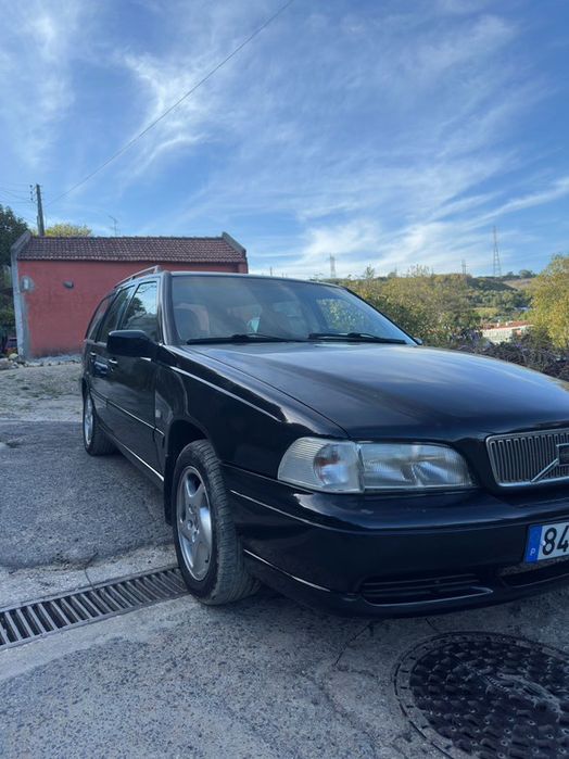 Volvo V70 2.0t.