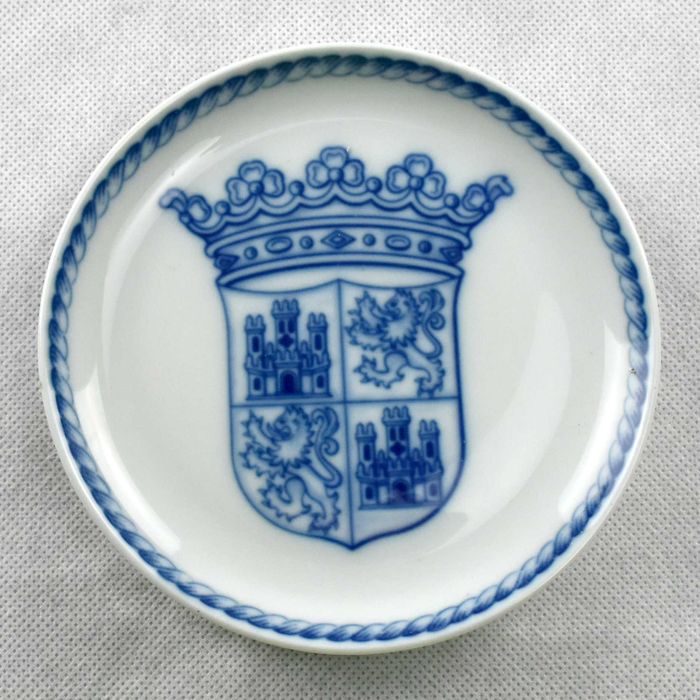 Covilhete Vista Alegre com brasão de Armas de Leão e Castela