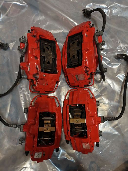 Суппорта Tesla Perfomansce 100D Brembo