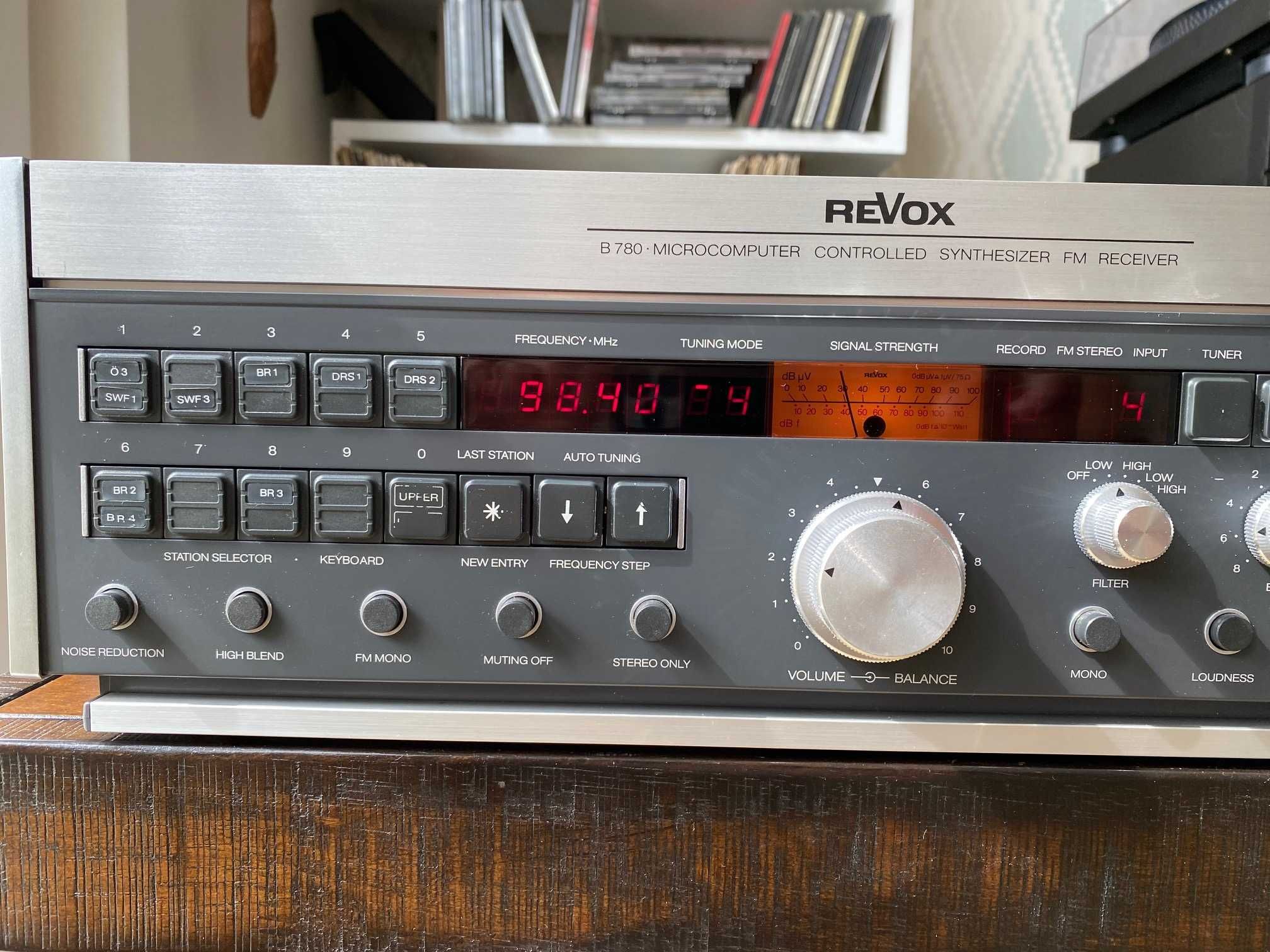 Revox B780 amplituner