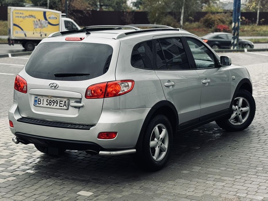 Продам Hyundai Santafe 2,2 дизель