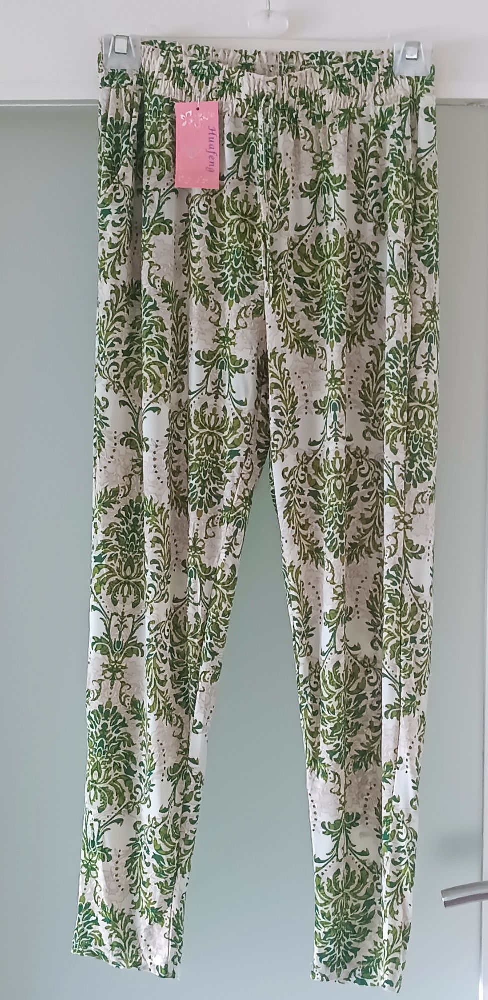 Calça senhora cor verde T.M/L