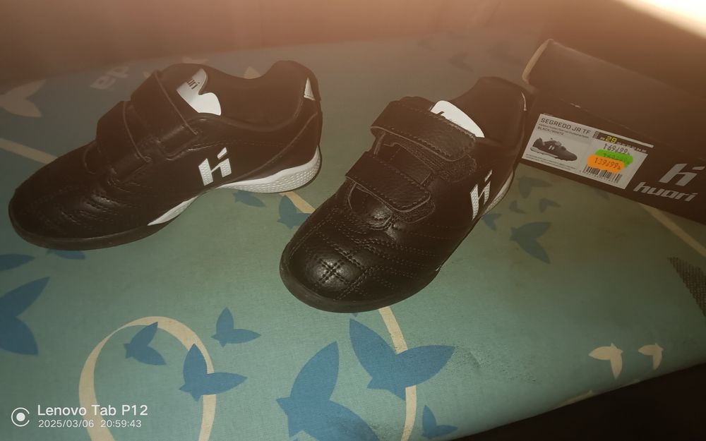 Buty do piłki nożnej rozmiar 29