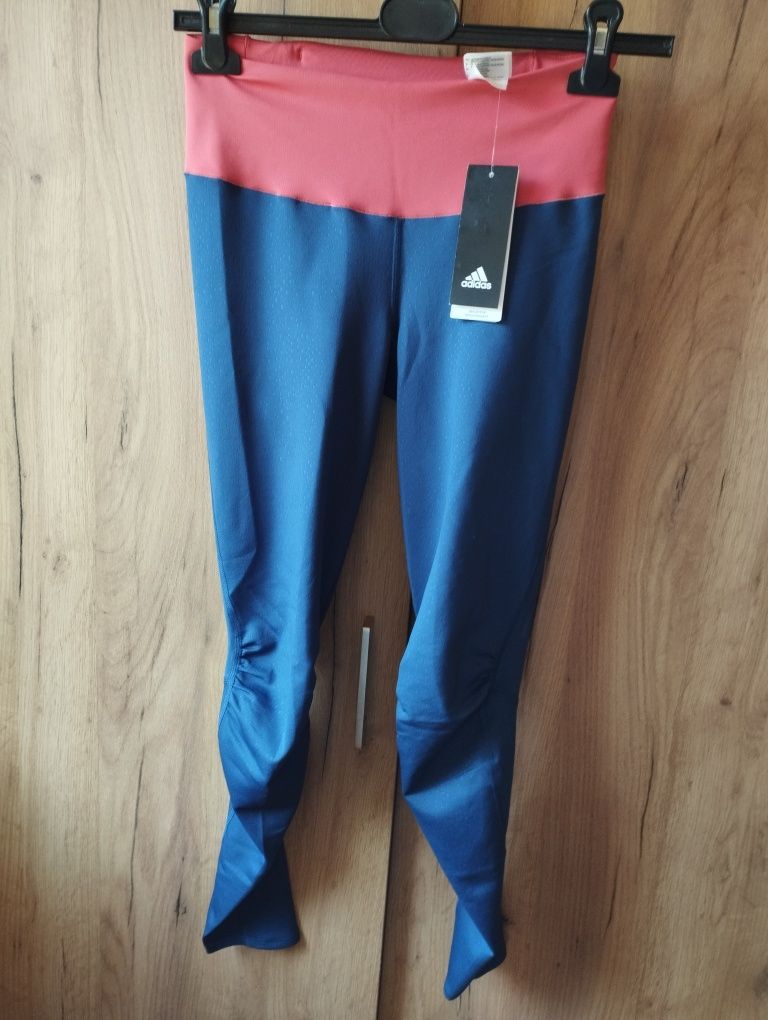 Legginsy Adidas, rozmiar XS, nowe z metką, kieszonka z tyłu. Wymiary n