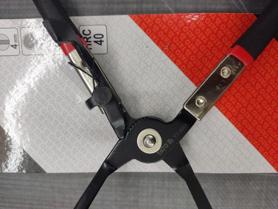 Щипцы клещи  для шланговых хомутов YATO щіпці для хомутів YT-0651