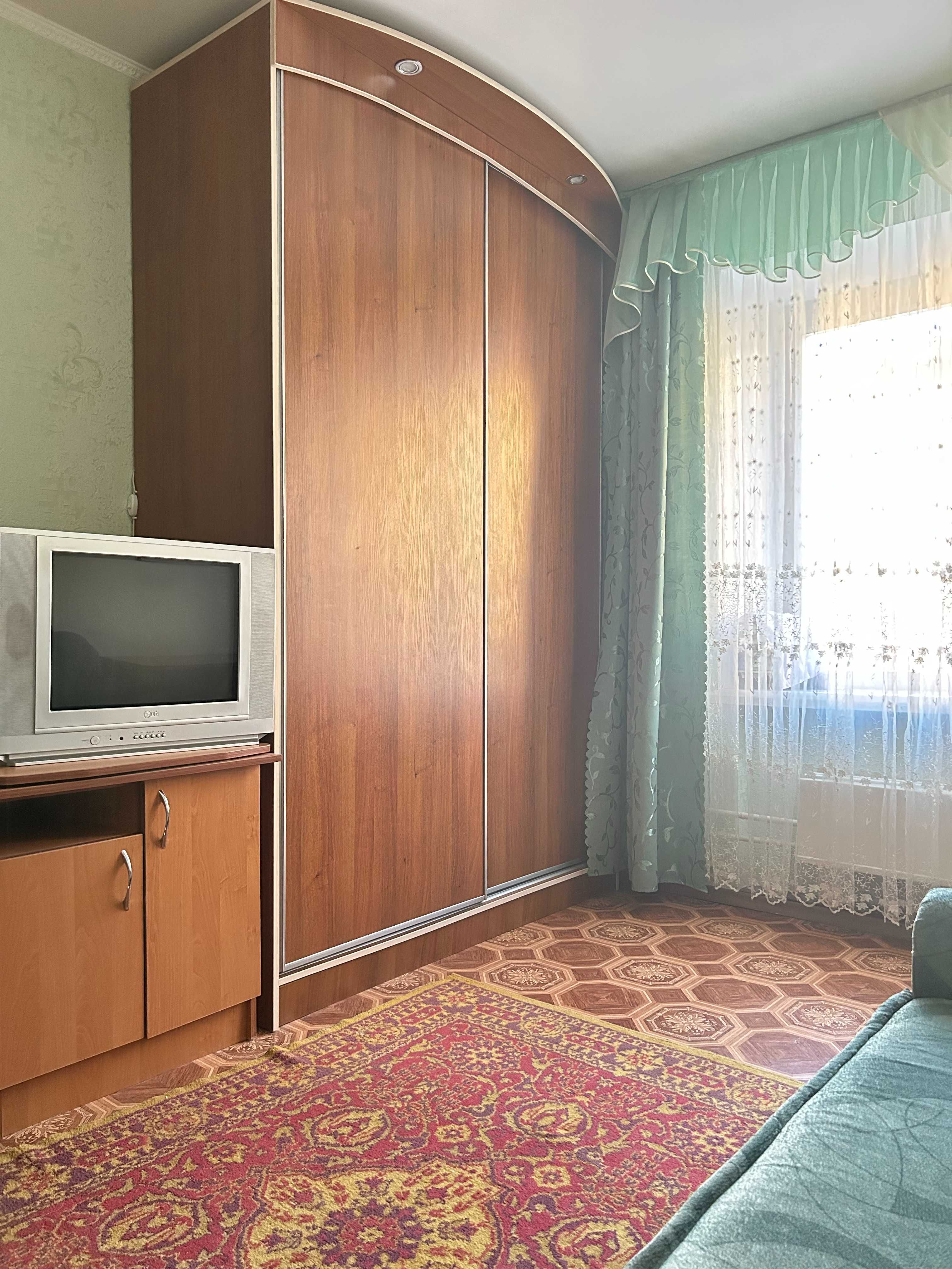 Здається кімната для дівчини, жінки, заз