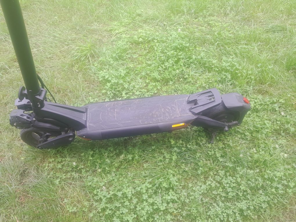 Hulajnoga ruptor r3v3