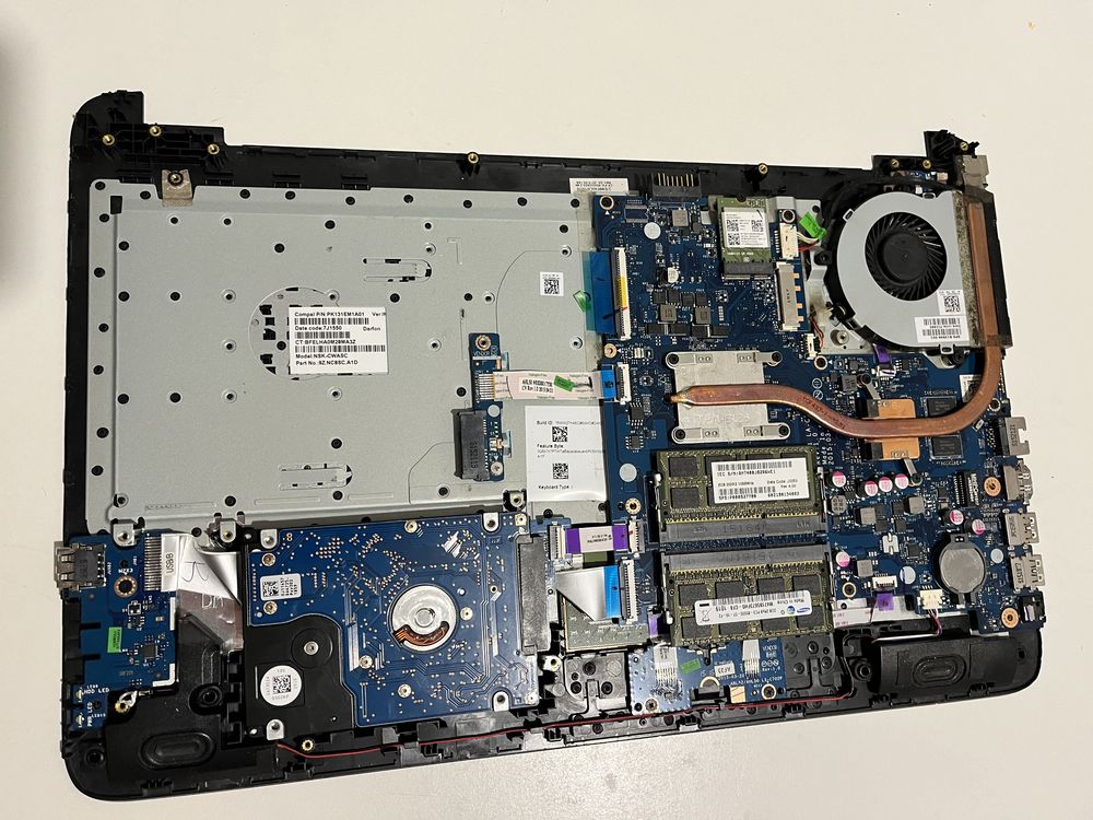 HP 15 AMD A8-7410 QUAD HDD Radeon R5