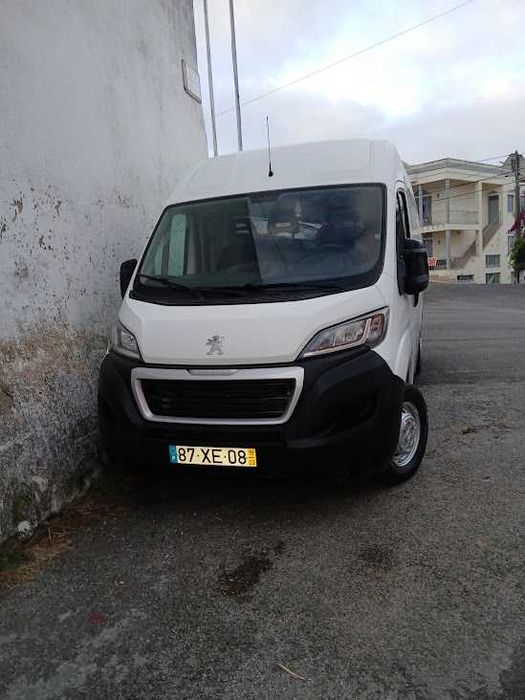 Peugeot Boxer 2.0 Blue HDI 130 CV L2H2  Ano 2019 - Premium