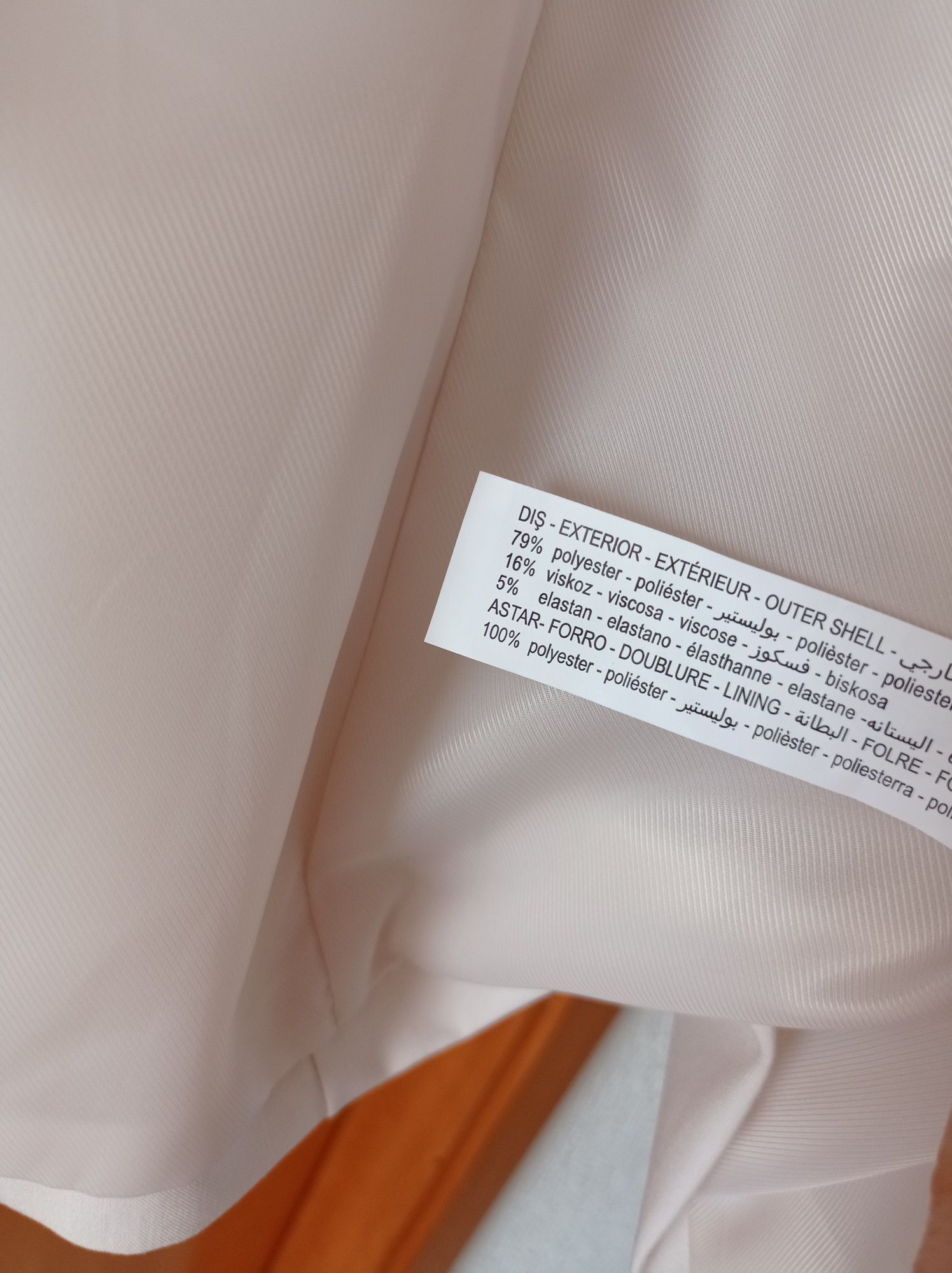 Casaco branco sujo Lefties