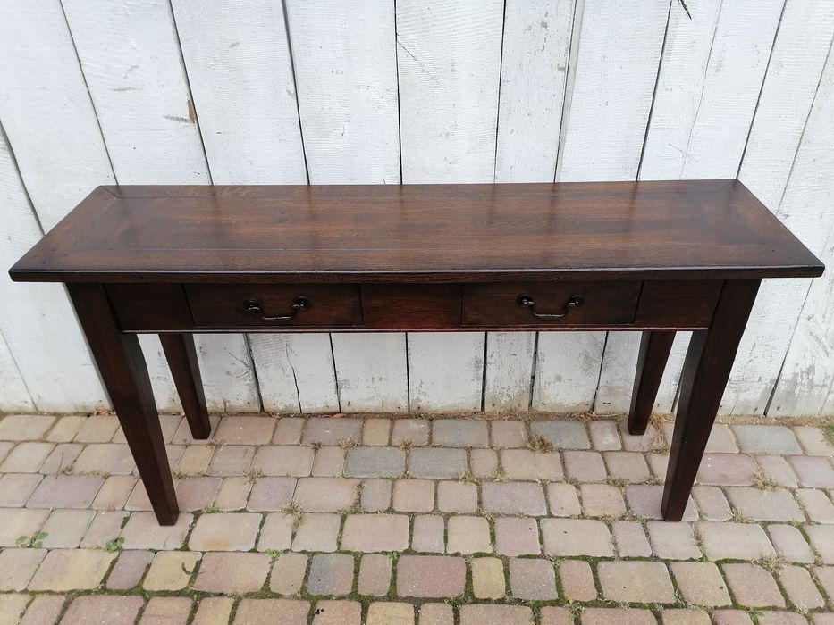 Dębowa konsola z szufladami