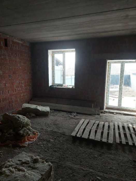 Продам крутий таунхаус на вулиці Європейській
118 метрів простору з ус