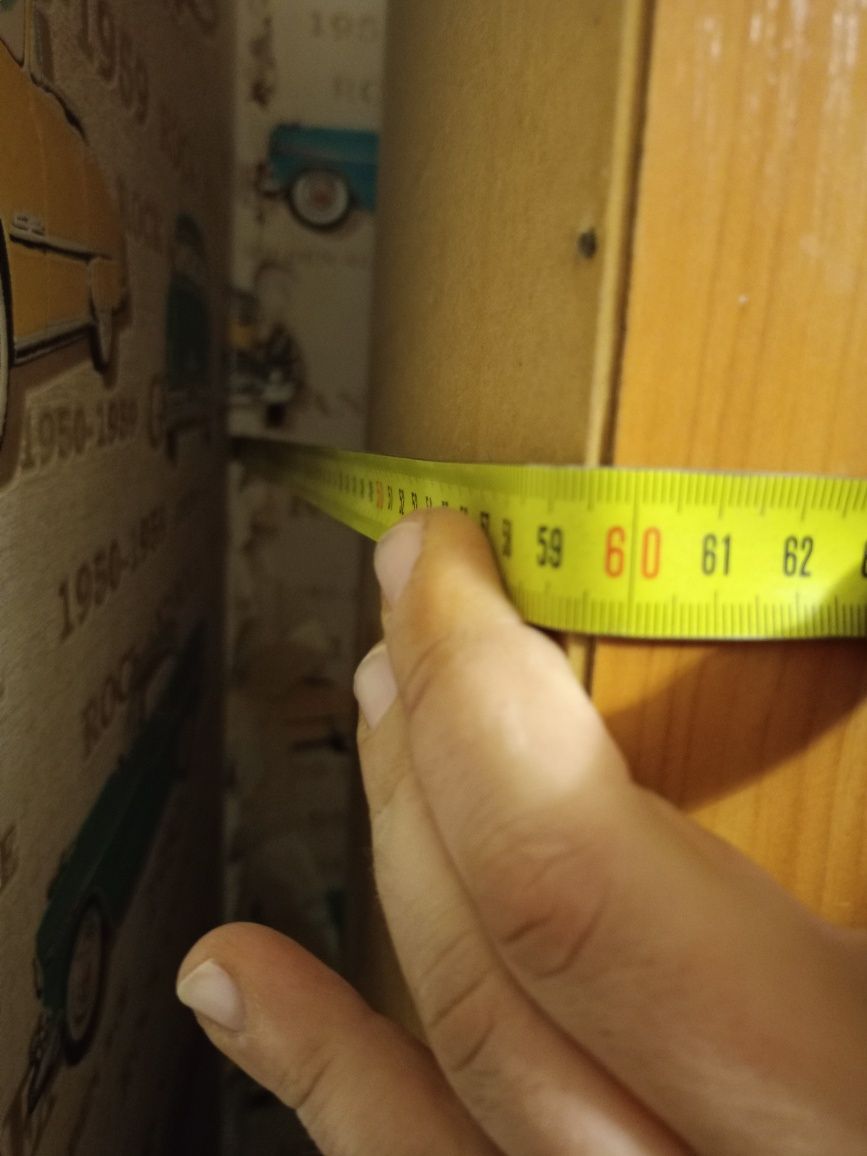 Продам прихожую, б/у, цена 3200 грн с торгом.