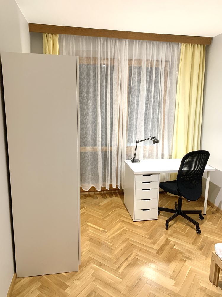 Jednoosobowy pokój Ruczaj/ Łagiewniki w 100m2 4 pokojowym mieszkaniu.