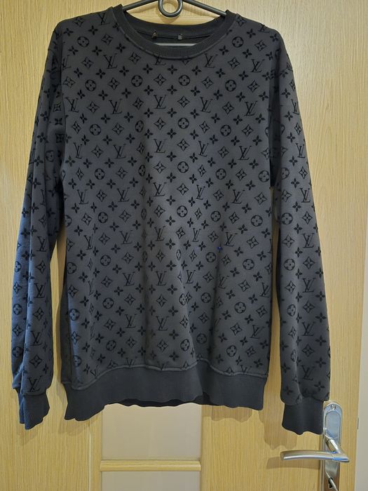 Bluza Czarna literki