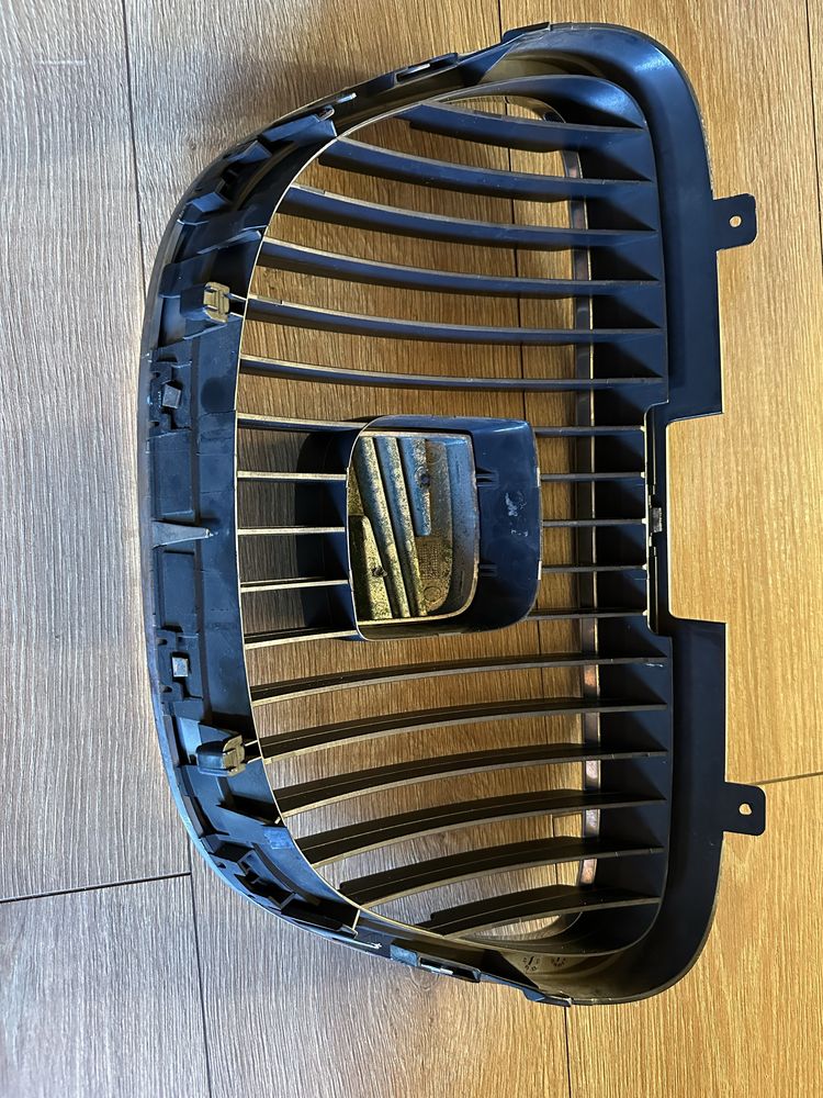 Grill atrapa seat leon II 2