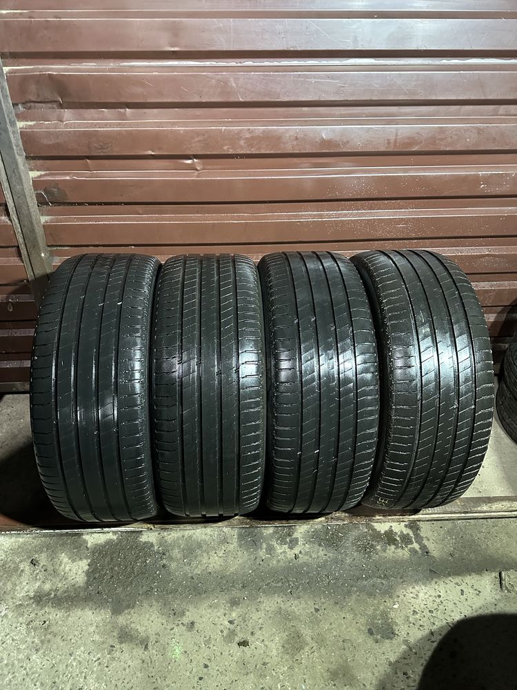 Резина Шини 255 45 R20 Michelin Latitude Sport 3