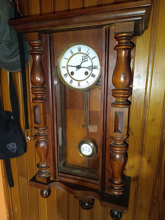 Ładny zegar wiszący-pelna płyta