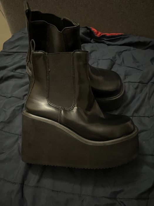 Botas novas nunca usadas