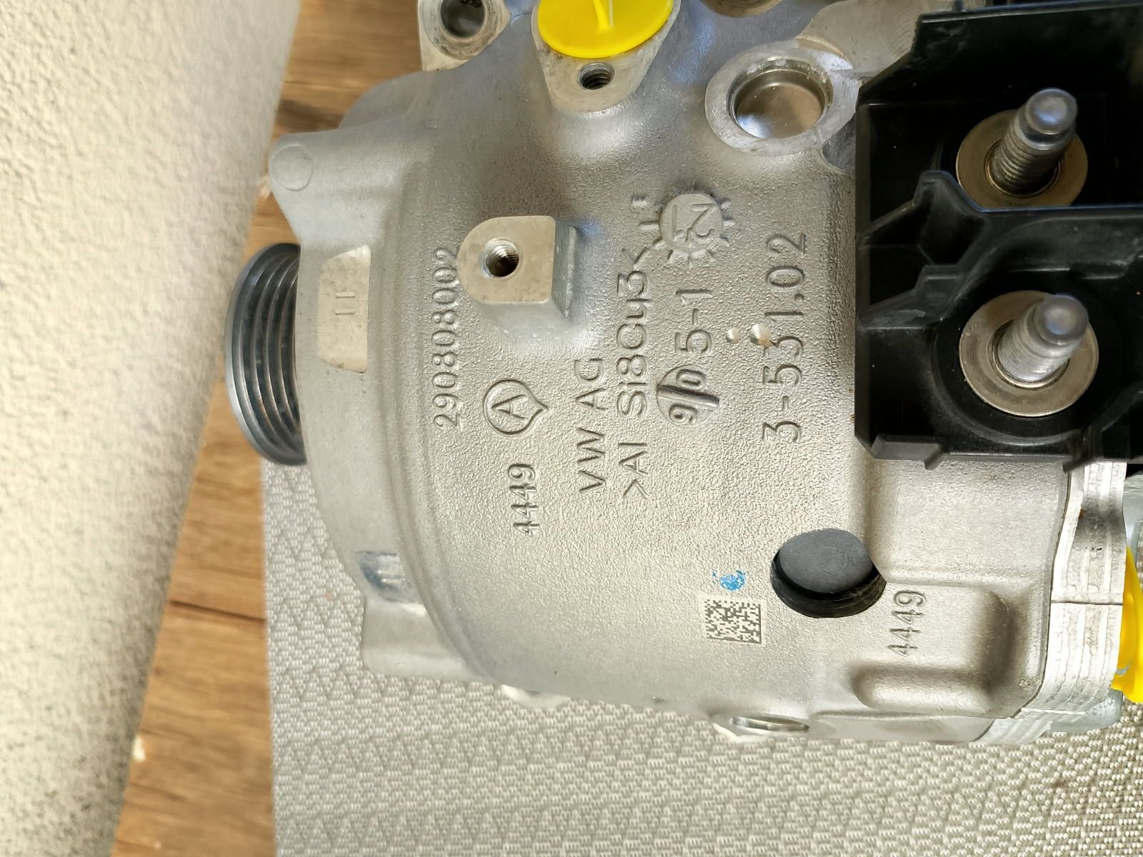 Alternator rozrusznik audi