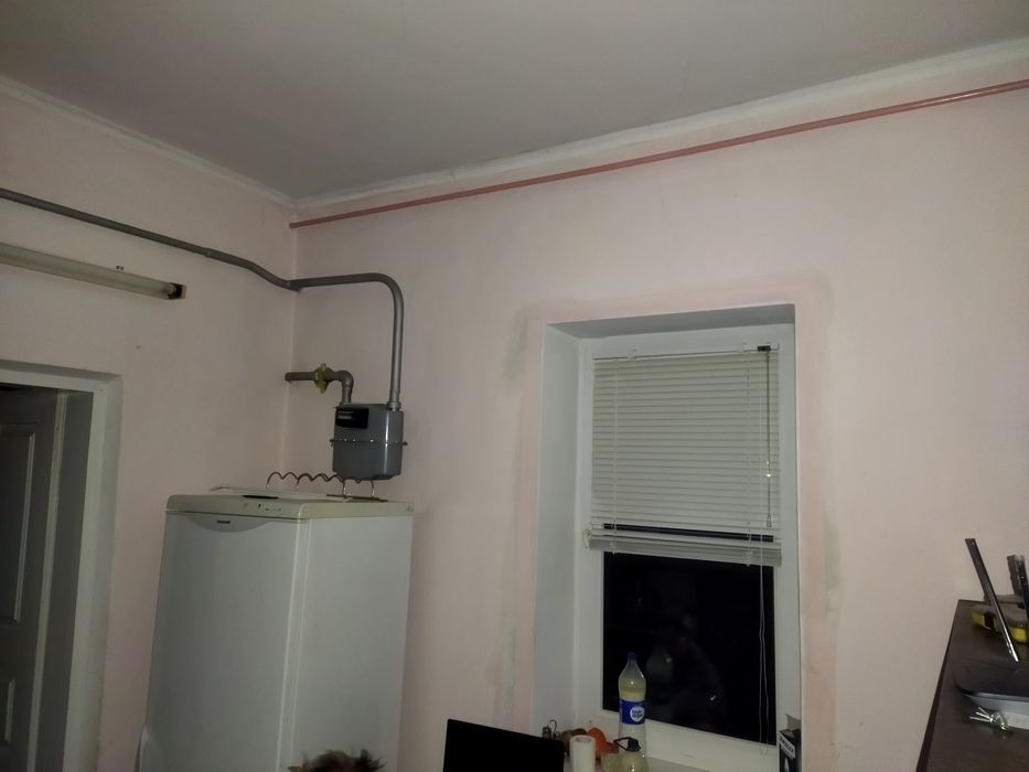 Здається  окремий будинок