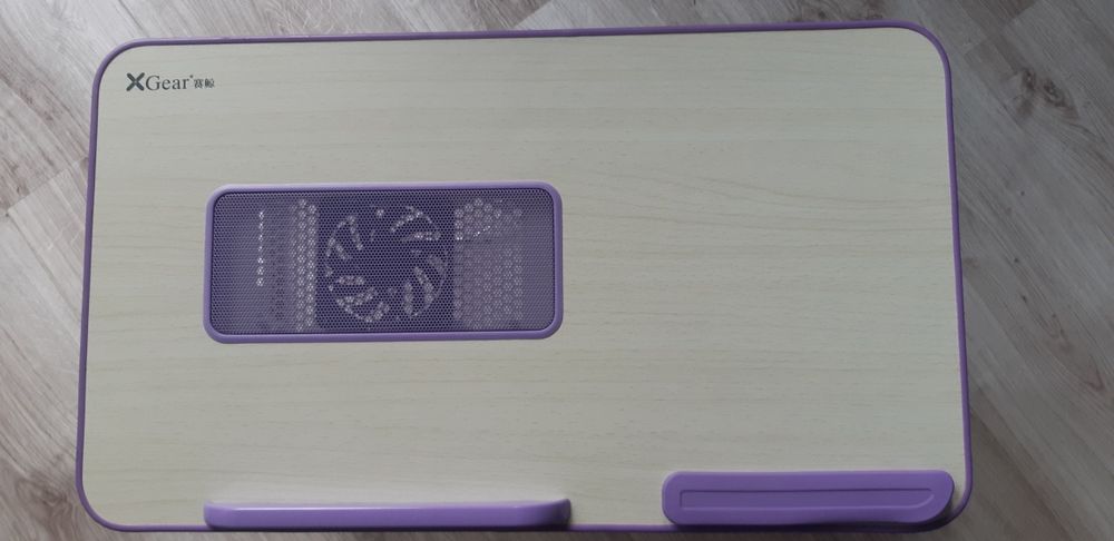 Stolik, podstawka pod laptopa