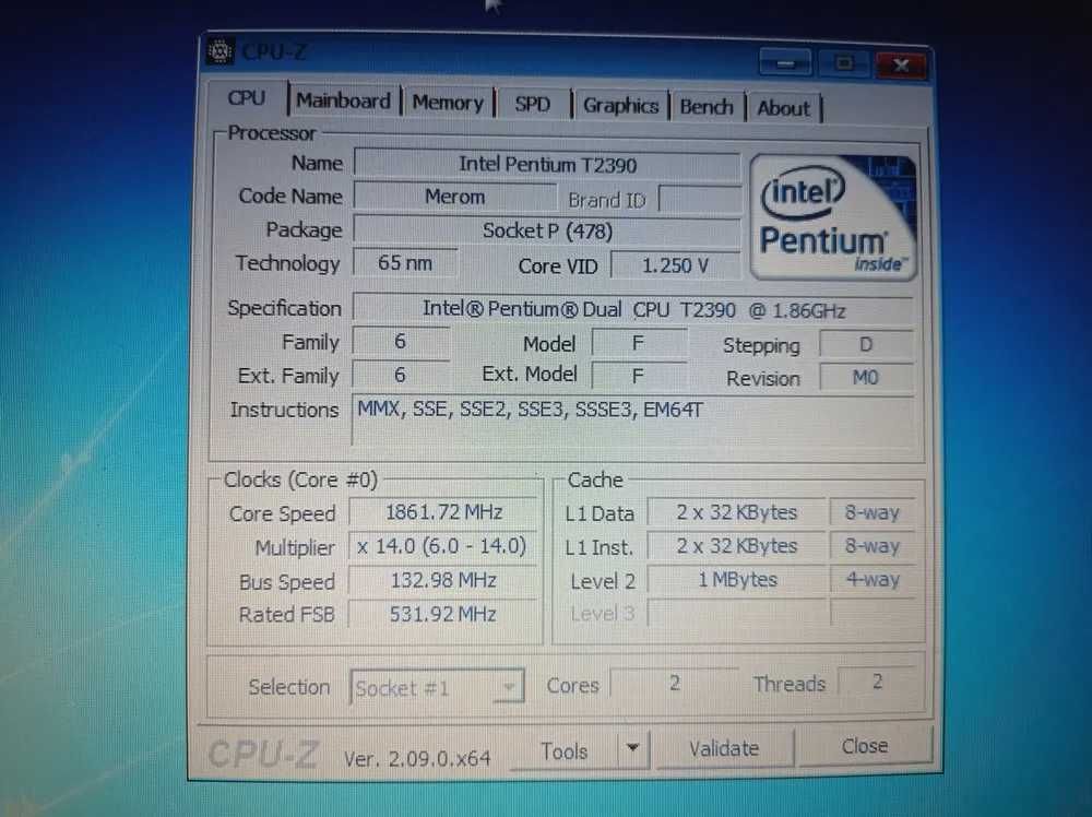 Процесор Intel Pentium Dual-Core T2390