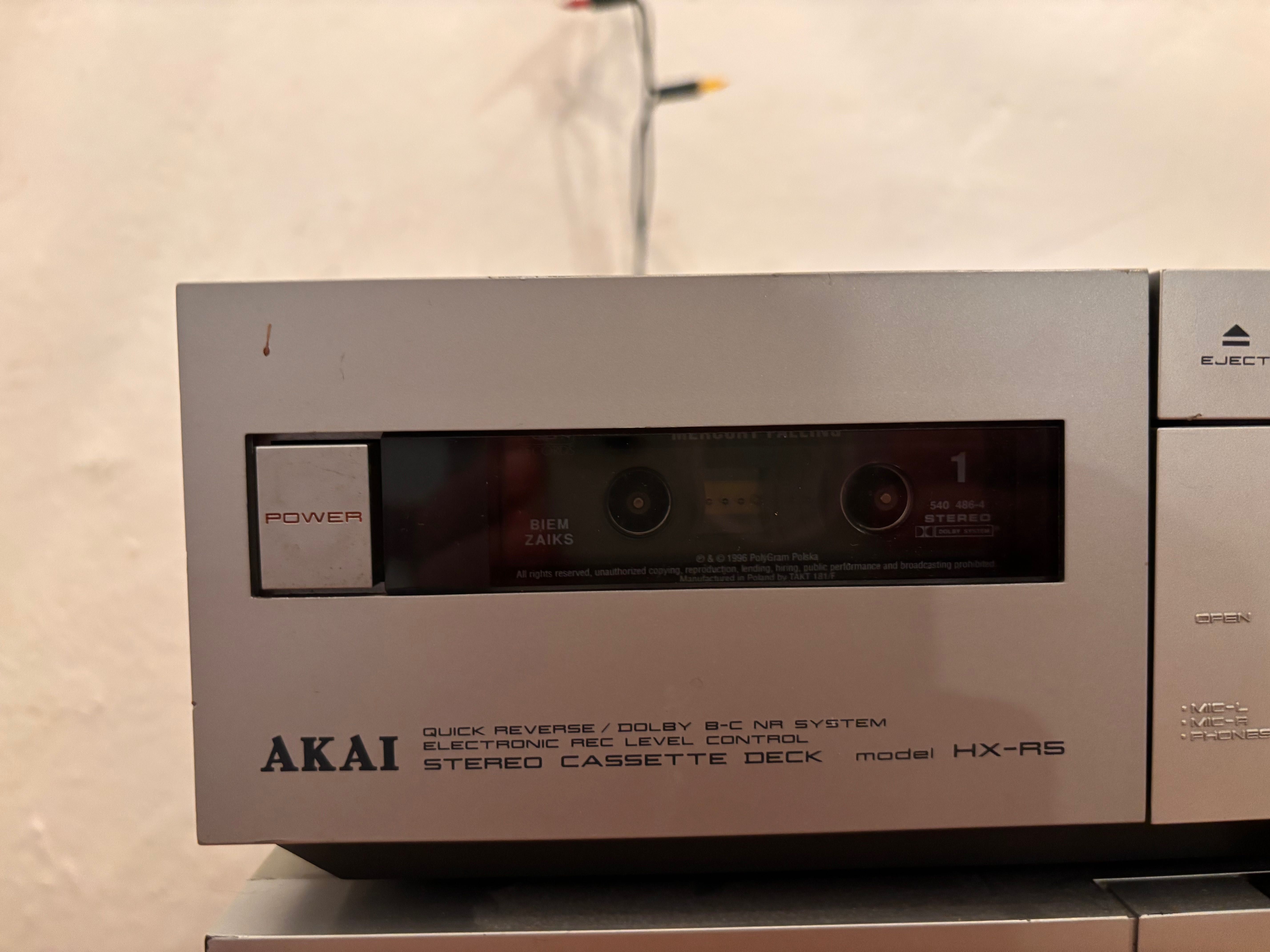 Wieża AKAI AM-U3+AT-A301