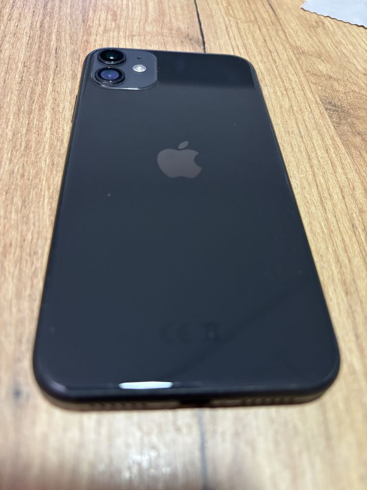 iPhone 11 64 GB, czarny