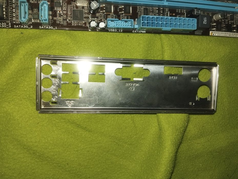 Motherboard asus P8H61 - M2 usb3 a funcionar em bom estado